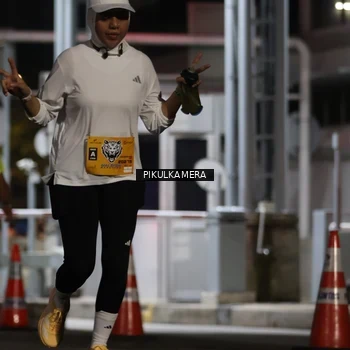 Runner Photo 7087542