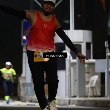 Runner Photo 7087549