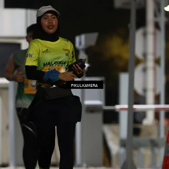 Runner Photo 7087557