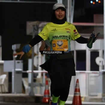 Runner Photo 7087572