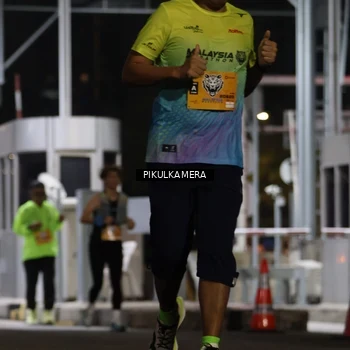 Runner Photo 7087573