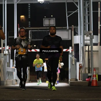 Runner Photo 7087588