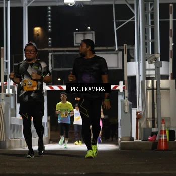 Runner Photo 7087598