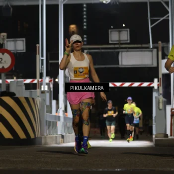Runner Photo 7087617