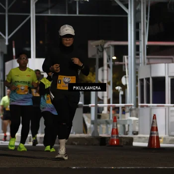 Runner Photo 7087630