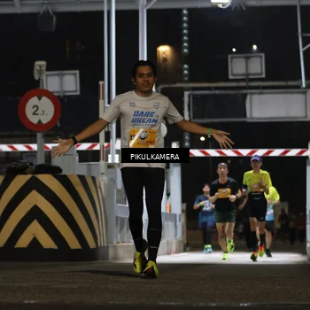 Runner Photo 7087631