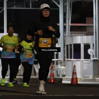 Runner Photo 7087632