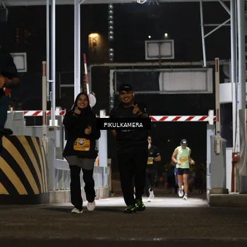 Runner Photo 7087639