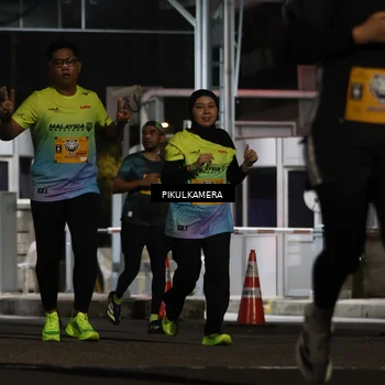 Runner Photo 7087664