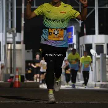 Runner Photo 7087669