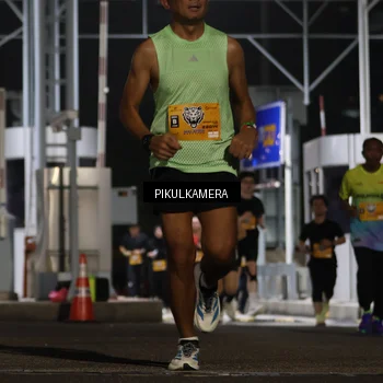 Runner Photo 7087674