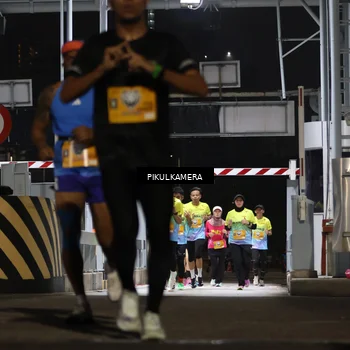 Runner Photo 7087678