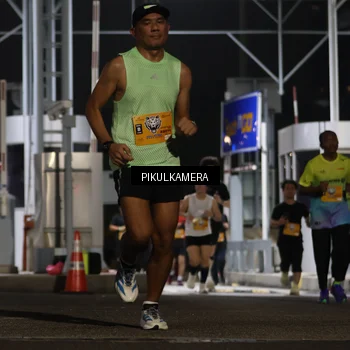 Runner Photo 7087680