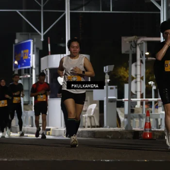Runner Photo 7087681