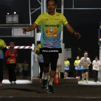 Runner Photo 7087696