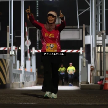 Runner Photo 7087718