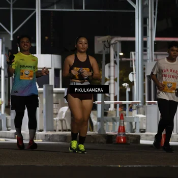 Runner Photo 7087724