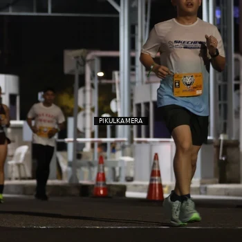Runner Photo 7087725