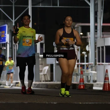 Runner Photo 7087730