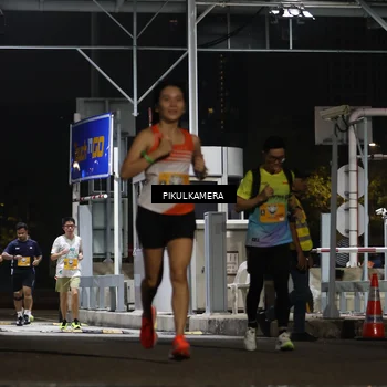 Runner Photo 7087744
