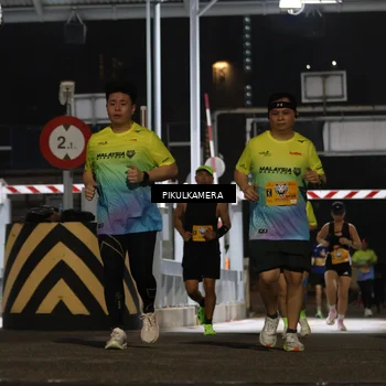 Runner Photo 7087767