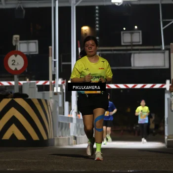 Runner Photo 7087772