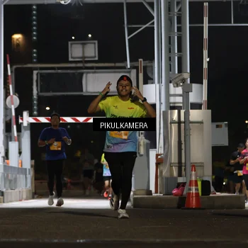 Runner Photo 7087788