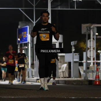 Runner Photo 7087799