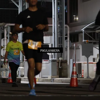 Runner Photo 7087818