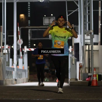 Runner Photo 7087819