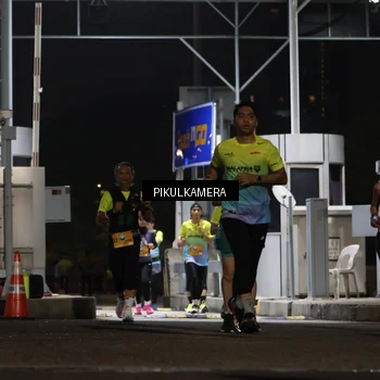 Runner Photo 7087820