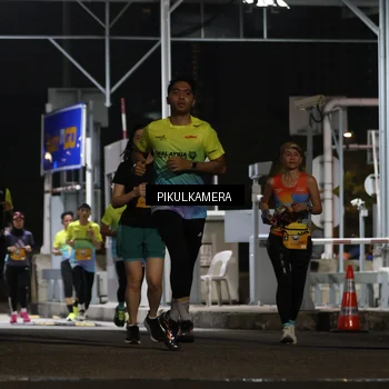 Runner Photo 7087822
