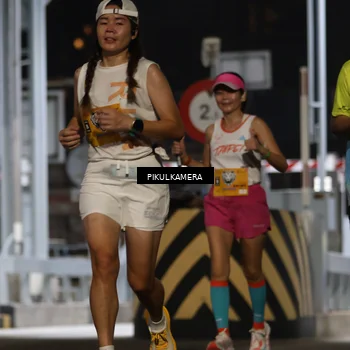Runner Photo 7087836