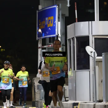 Runner Photo 7087843