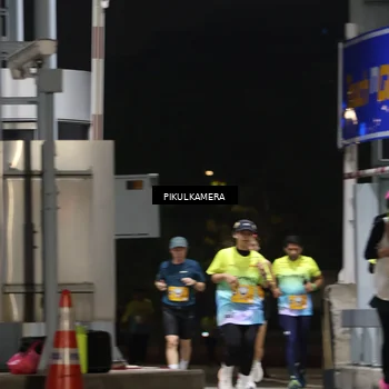 Runner Photo 7087848