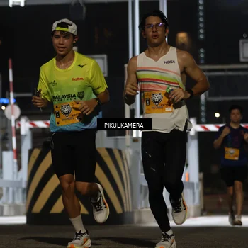 Runner Photo 7087850