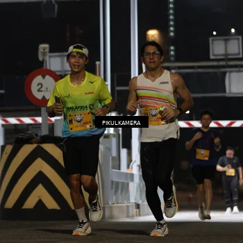 Runner Photo 7087851