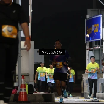 Runner Photo 7087884