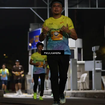 Runner Photo 7087910