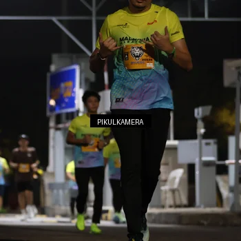 Runner Photo 7087921