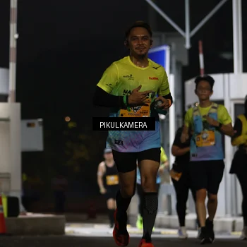 Runner Photo 7087935