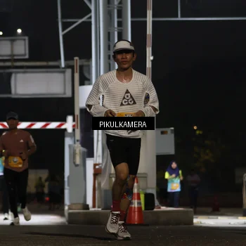 Runner Photo 7087936
