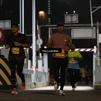 Runner Photo 7087944