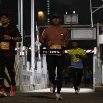 Runner Photo 7087961