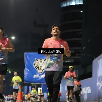 Runner Photo 7088004