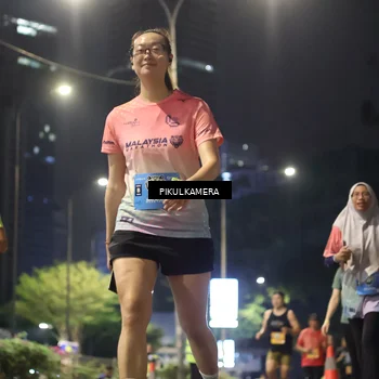 Runner Photo 7088015