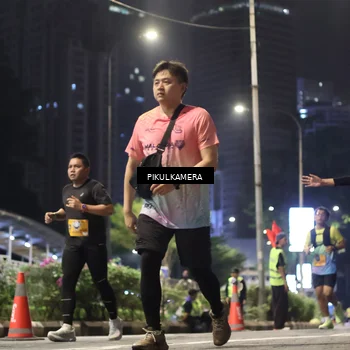 Runner Photo 7088019