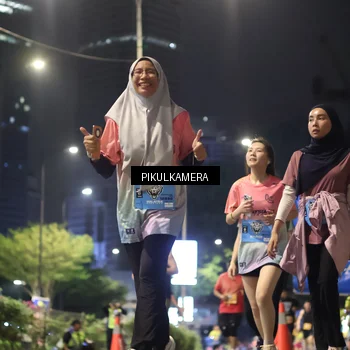 Runner Photo 7088021