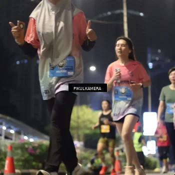Runner Photo 7088029