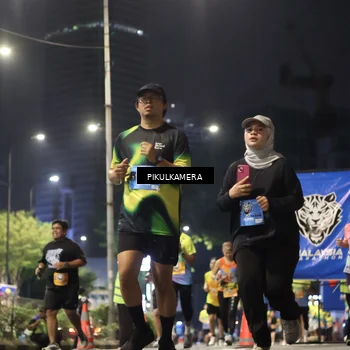 Runner Photo 7088032